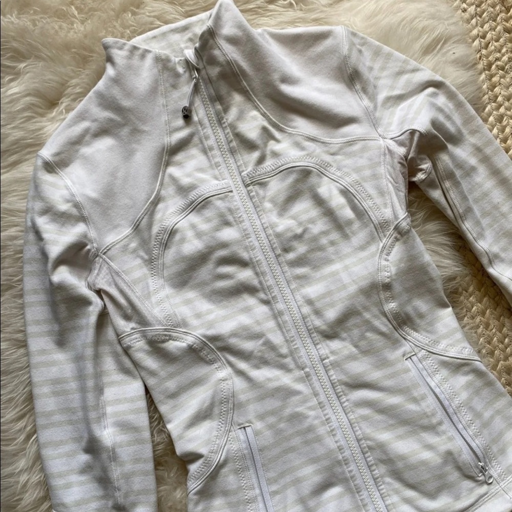 Lululemon Forme Jacket 4